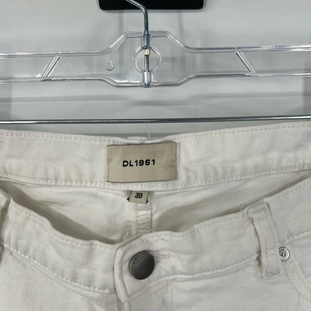 DL1961 Thea Boyfriend Relaxed Tapered Jeans White 27”
